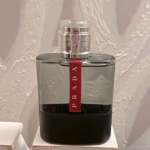 Prada Carbon Men’s Cologne